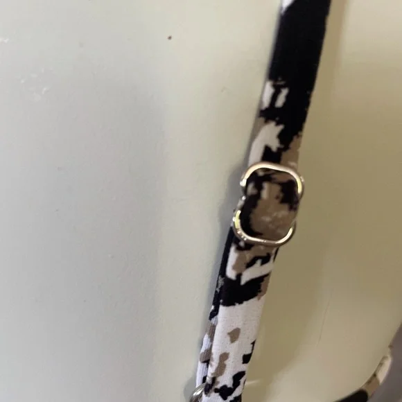 Beautiful bikini 👙 - Picture 5 of 6